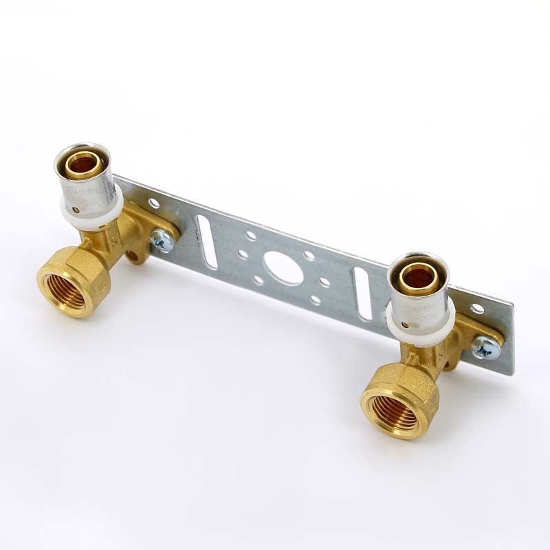 Водорозетка UNI-FITT 20x1/2 пресс-В (двойная на планке)