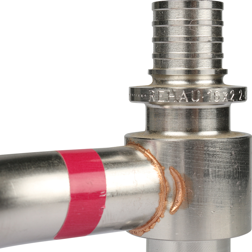 REHAU RAUTITAN Трубка Т-образная для подключения к отопительному прибору 16/500