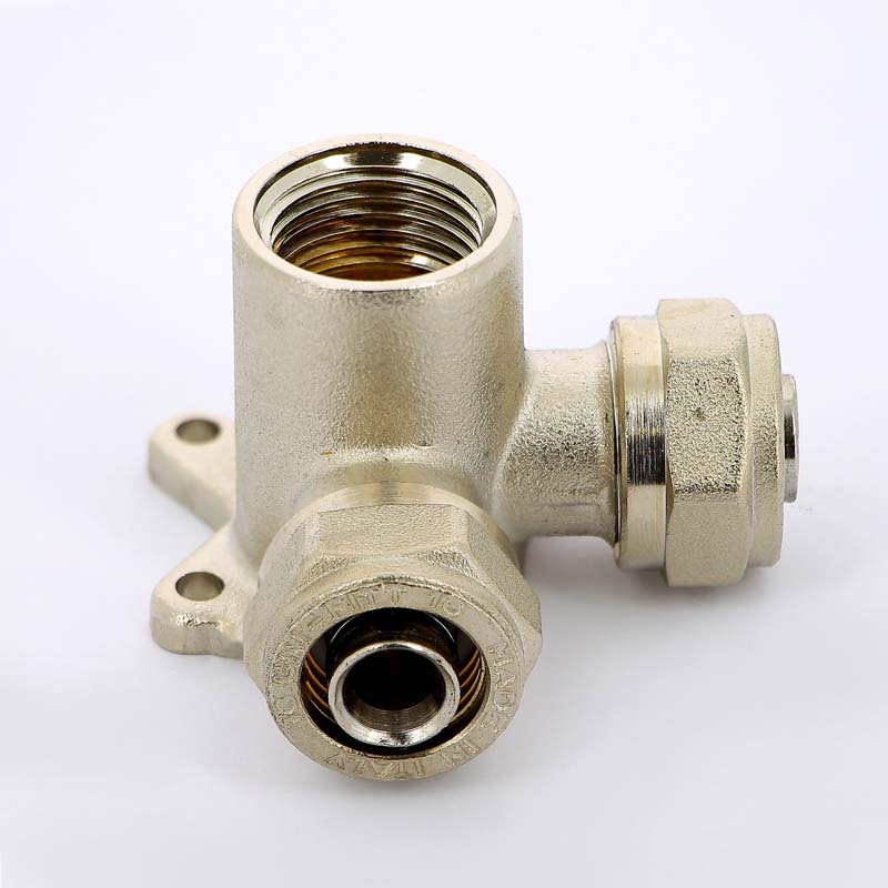 Водорозетка UNI-FITT 16х1/2х16 обжим-В-обжим (проходная)